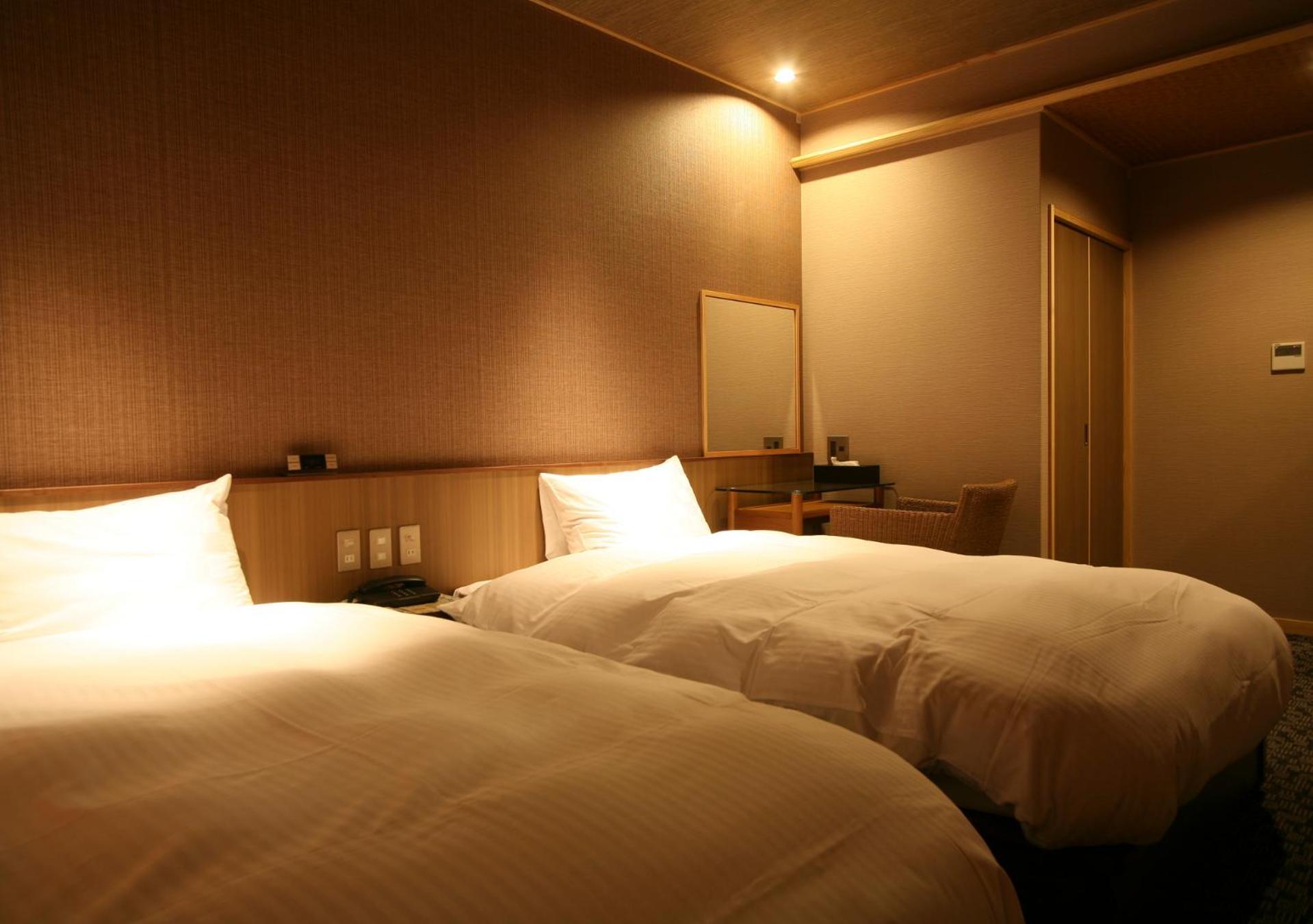 Hotel New Awaji Sumoto Exteriör bild