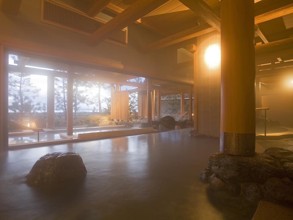 Hotel New Awaji Sumoto Exteriör bild